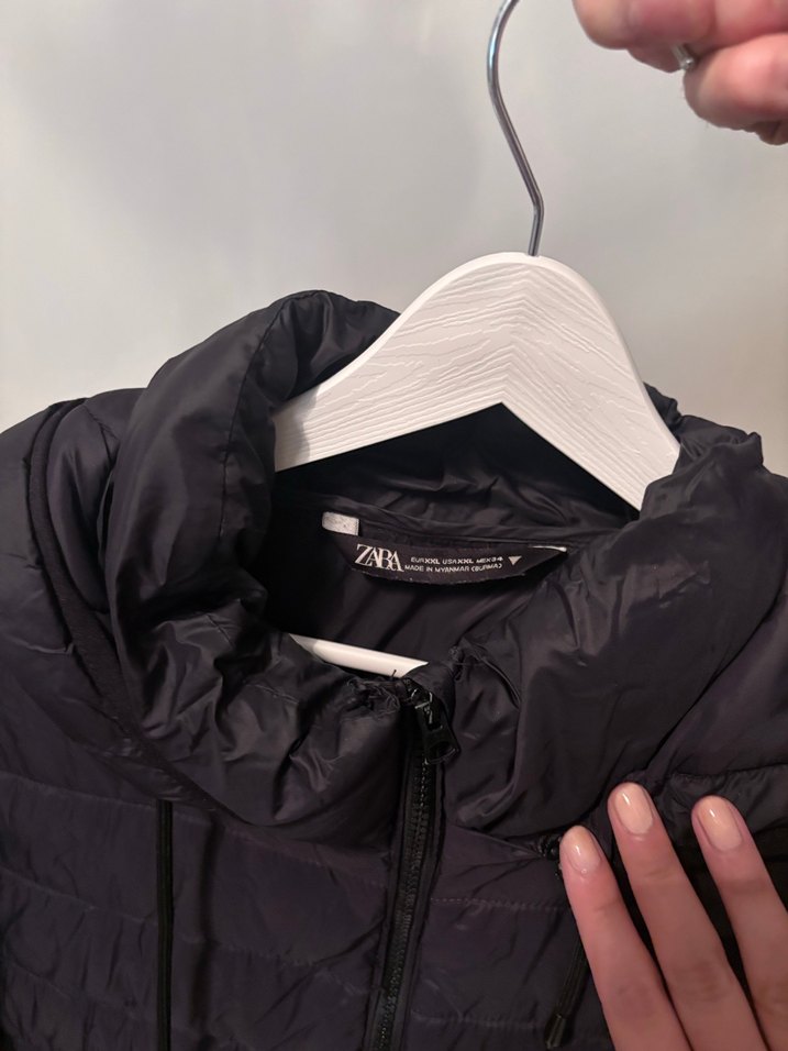 Siyah Fermuarlı Kadın Kışlık Mont - Görsel 2