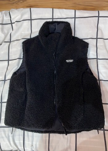 Kadın Siyah Oversize Yumuşak Dokulu Puf Yelek - Görsel 3