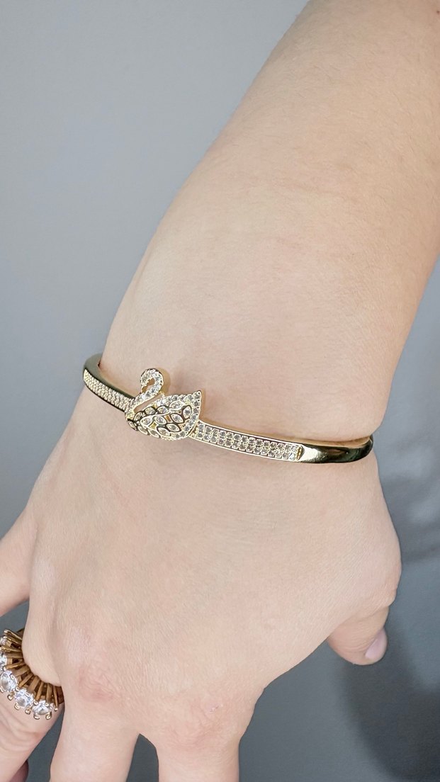 Altın Renkli Parlak Kuğu Kelepçe Bileklik - Görsel 2