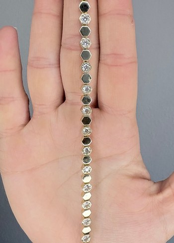 Altın Renk Zincirli Kadın Bileklik - Görsel 2