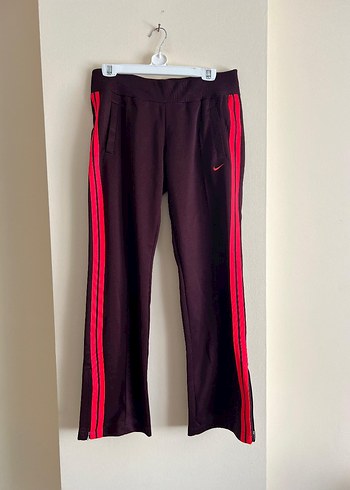 Nike Bordo Fermuarlı Yüksek Yaka Kadın eşofman takımı
