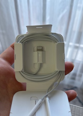 Beyaz Kulak İçi Kulaklık - Görsel 3