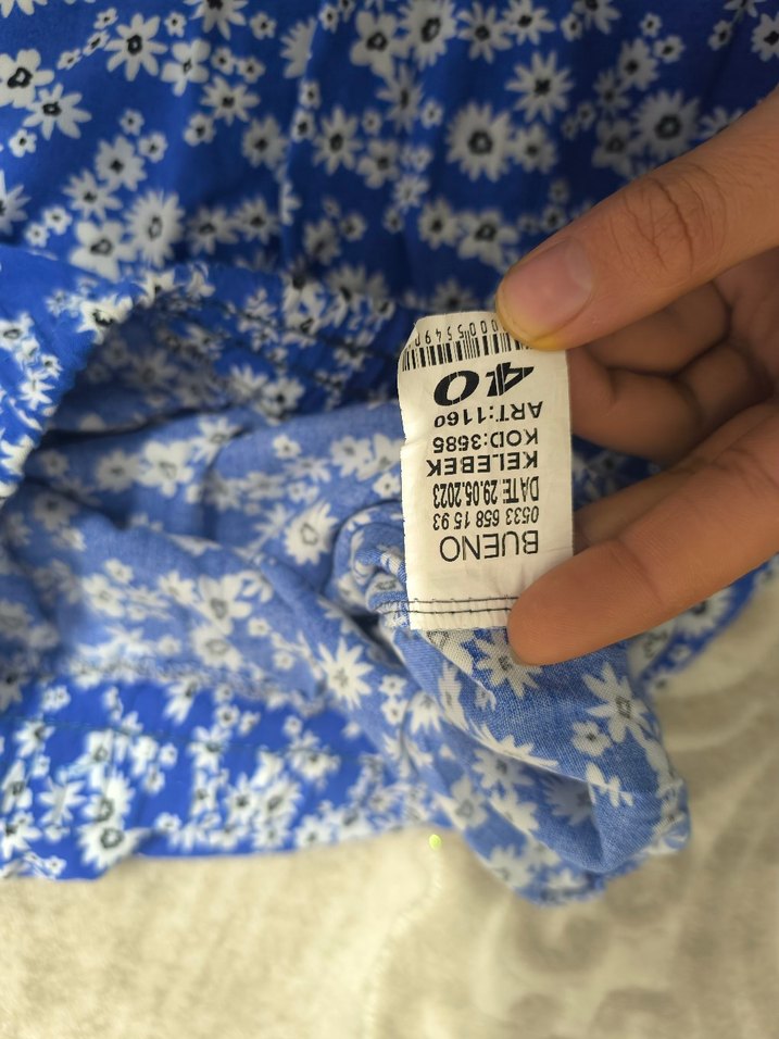 Mavi Renkli Papatya Desenli Uzun Etek - Görsel 5