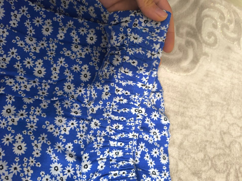 Mavi Renkli Papatya Desenli Uzun Etek - Görsel 4