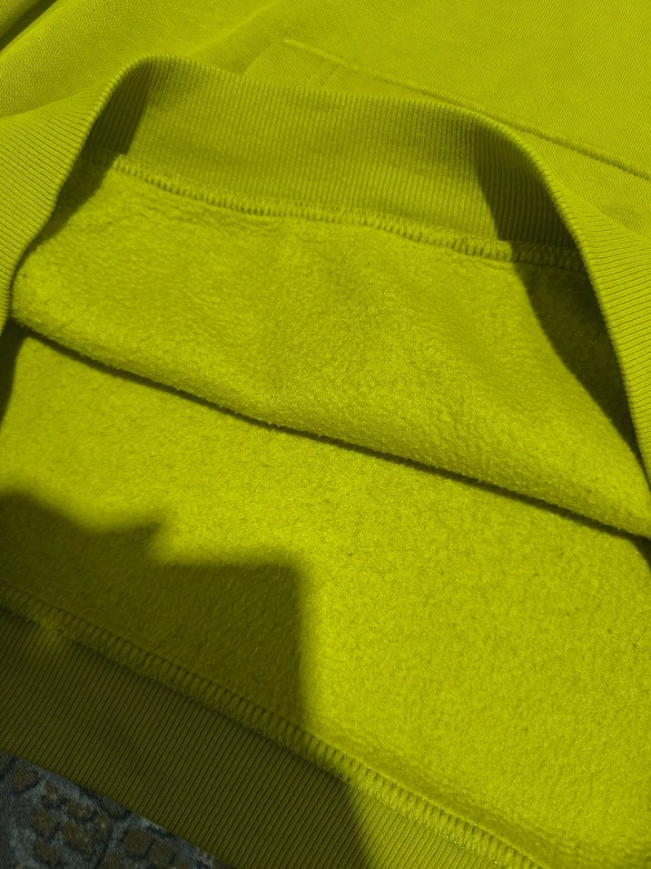 Sarı Kapüşonlu Kadın Sweatshirt - Görsel 2