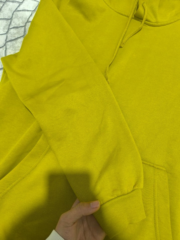 Sarı Kapüşonlu Kadın Sweatshirt - Görsel 5