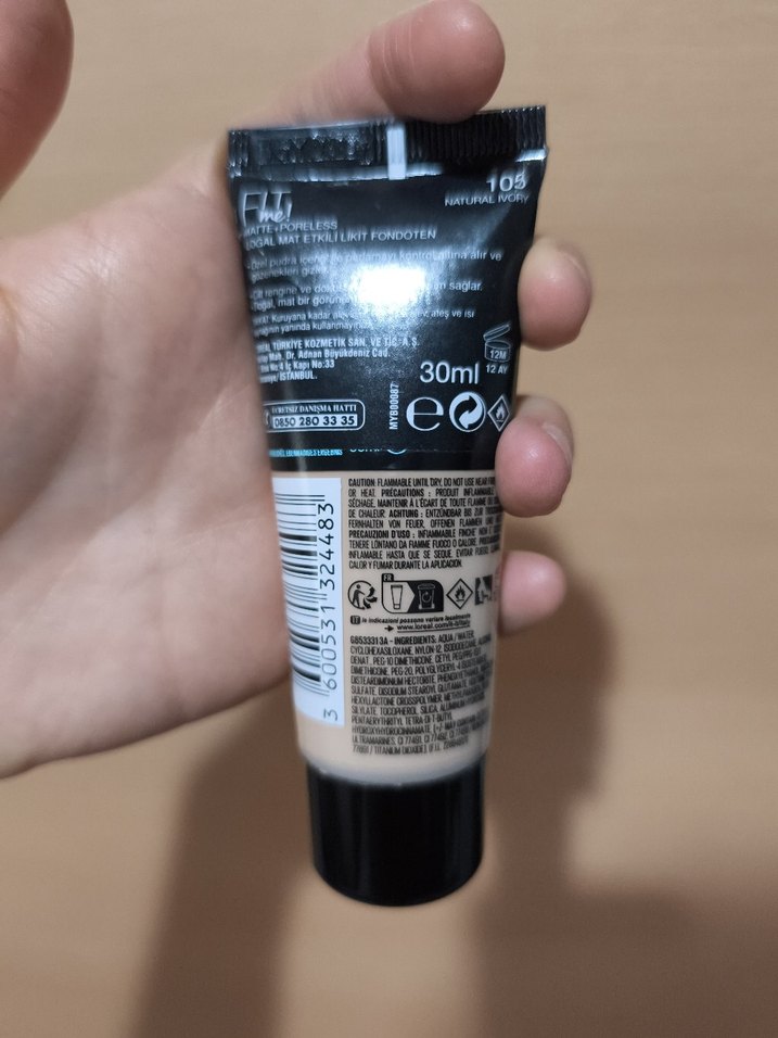 Maybelline Fit Me Matte + Poreless Fondöten 105 - Görsel 3