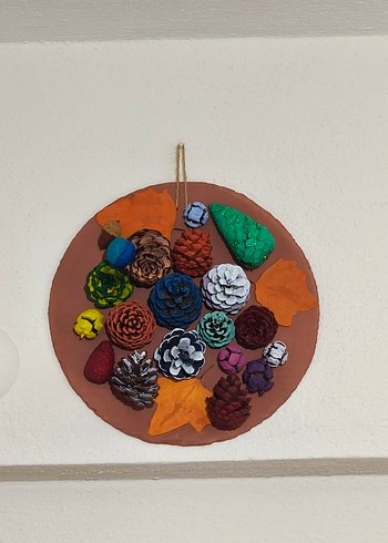 Kozalaktan el yapımı Çiçekli ve Yapraklı Duvar Dekoru - Görsel 4