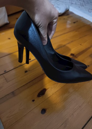 Siyah Stiletto Topuklu Kadın Ayakkabı - Görsel 4