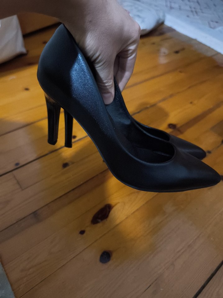 Siyah Stiletto Topuklu Kadın  Ayakkabı - Görsel 4