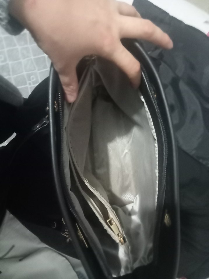 Zincir Detaylı Siyah Deri Kadın Çanta - Görsel 3