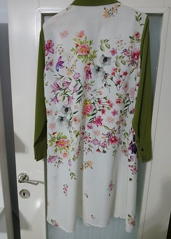 Çiçek Desenli Kadın Uzun Tunik - Görsel 2