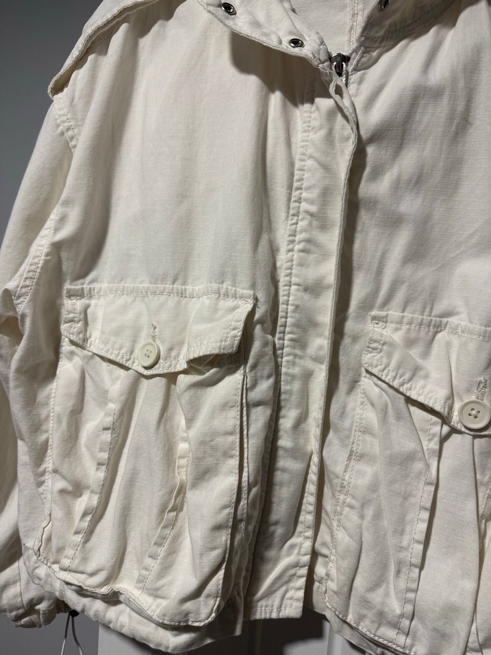 BERSHKA BEYAZ KETEN KAPŞONLU KADIN CROP CEKET - Görsel 3