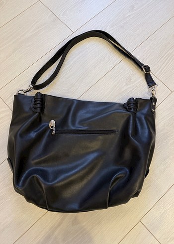 Siyah Deri Tokalı Kadın Çanta - Görsel 2