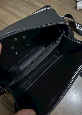 Siyah Deri Calvin Klein Kadın Postacı Çantası - Görsel 3