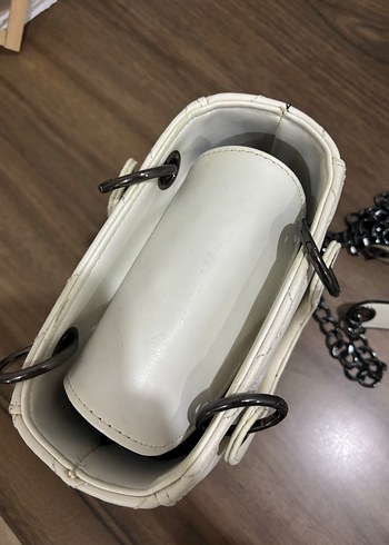 Zincirli beyaz kol çanta - Görsel 5