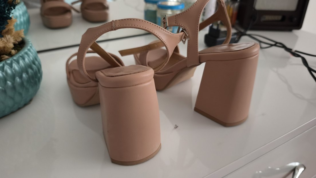 Ten rengi Platform Topuklu Sandalet - Görsel 4