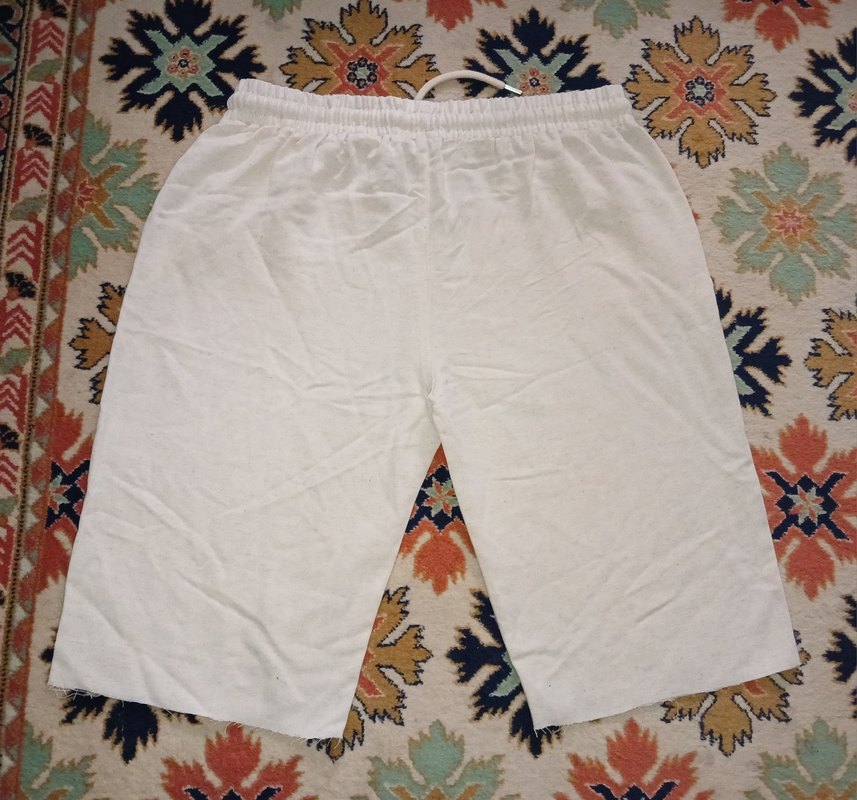 Ünisex Kırık Beyaz Keten Şort - Görsel 2