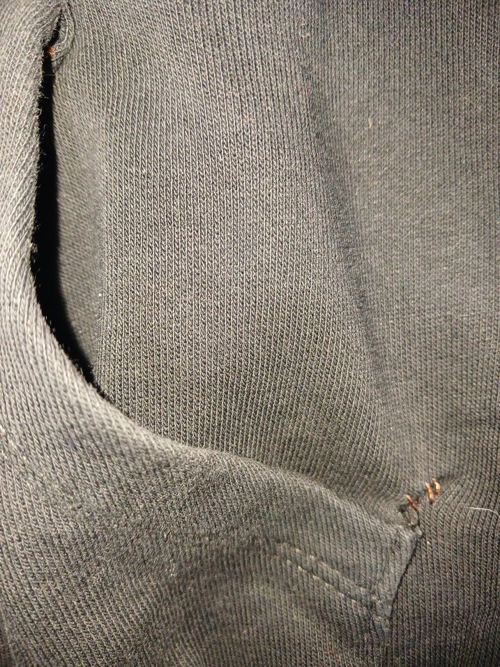 Kapüşonlu Siyah Sweatshirt - Görsel 4