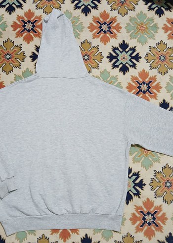 Gri Kapüşonlu Sweatshirt - Görsel 2