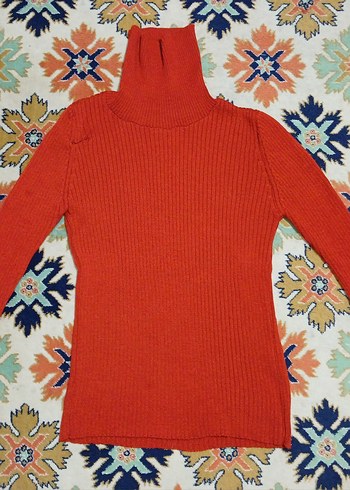 Koyu Turuncu Boğazlı Triko Kazak - Görsel 2