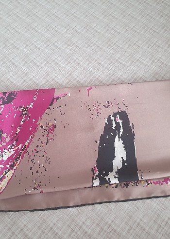 Pembe Parlak Avant-Garde Desenli Kadın Eşarp - Görsel 5