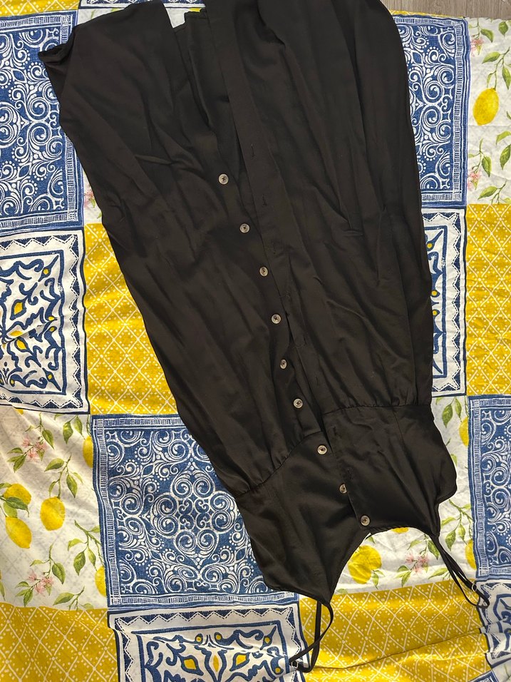 Siyah Mini Düğmeli Kadın Tulum - Görsel 3