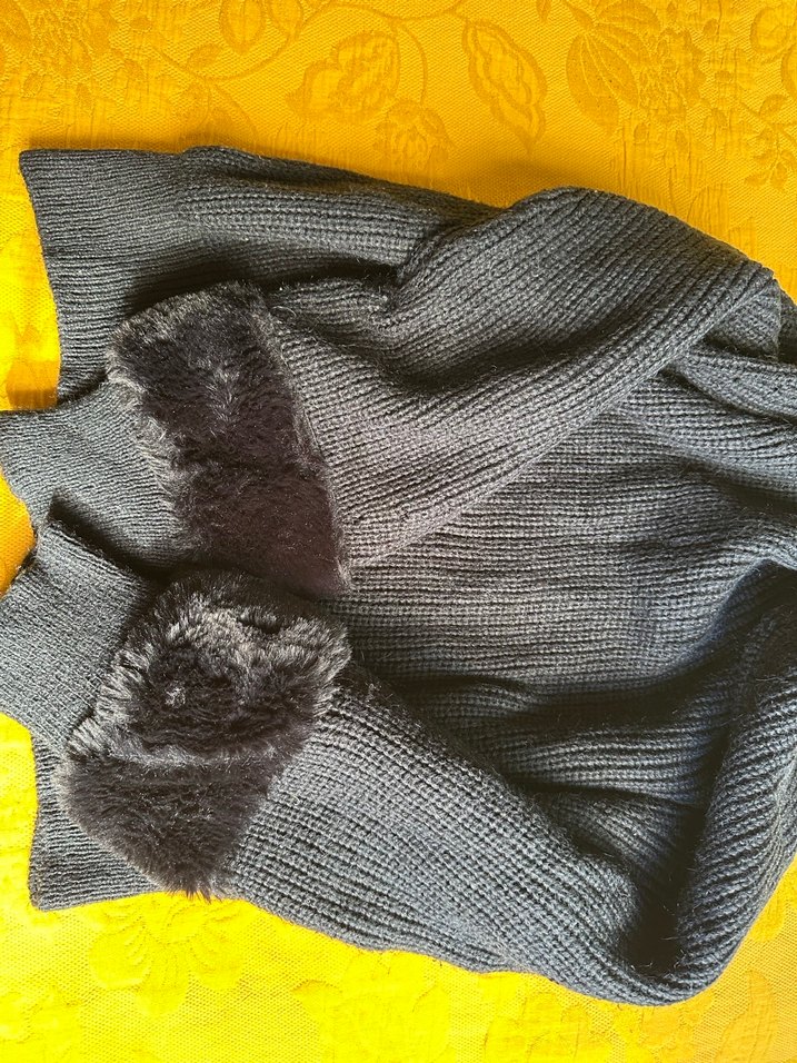 Gri Boğazlı Triko Kadın Kazak - Görsel 3