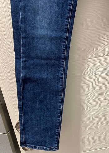 Kadın Mavi Normal Kesim Midi Kot Pantolon - Görsel 4