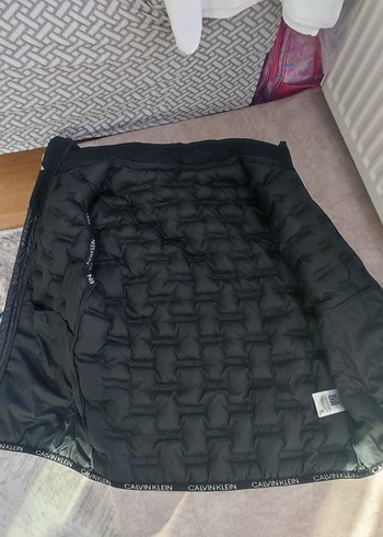 Calvin Klein Unisex Şişme Yelek - Görsel 3