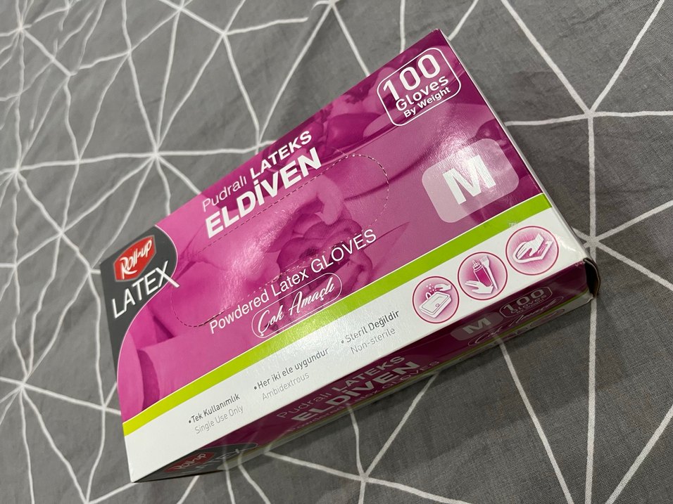 Pudralı Orta Boy Pembe Lateks Eldiven - Görsel 3