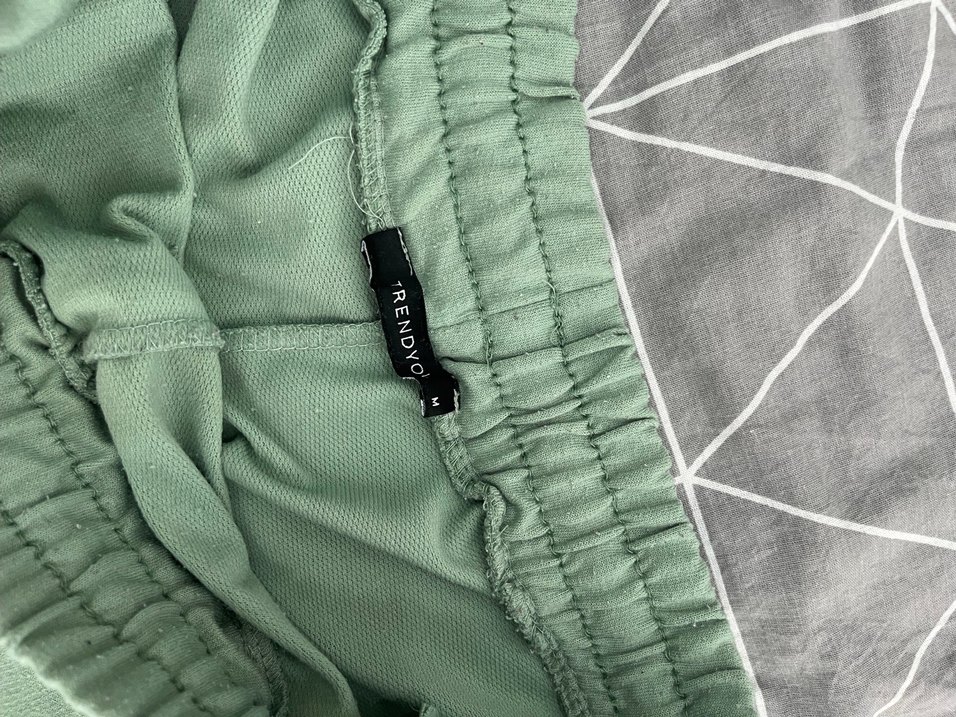 Kadın Şortu - Görsel 3