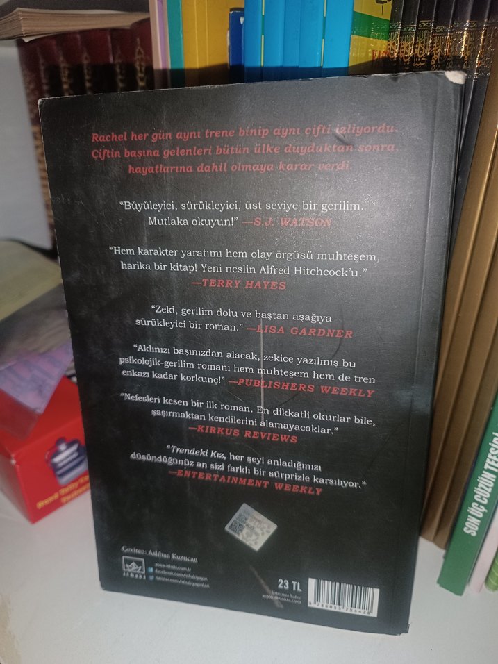 Trendeki Kız - Paula Hawkins - Görsel 2