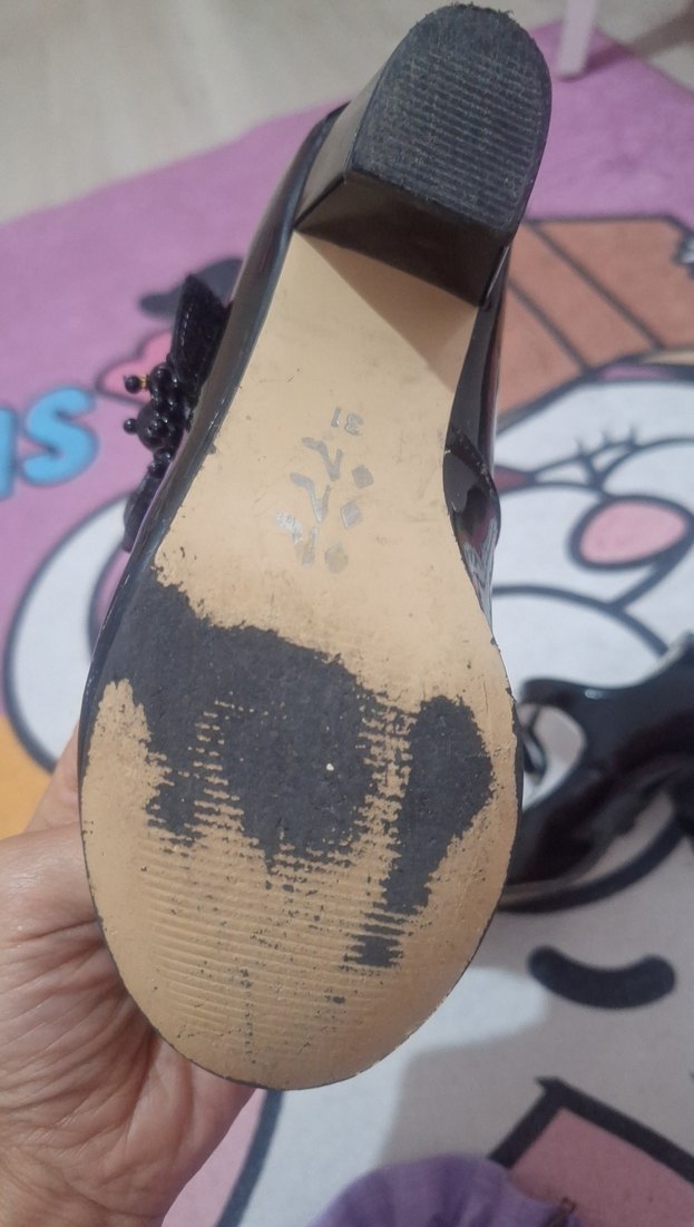 Kız Çocuk Siyah Kemerli Goth Babet - Görsel 2