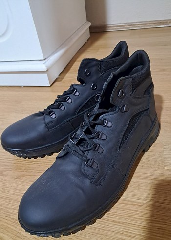 Siyah Bağcıklı Erkek Street Wear Bot