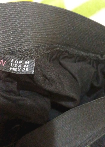 m Beden Nakışlı Dantel Detaylı Siyah Etek