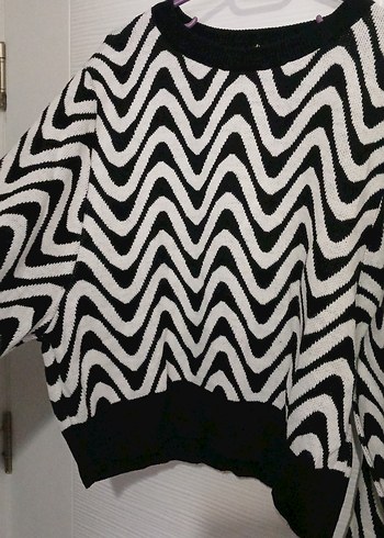 Diğer Zebra Desenli Uzun Kollu Triko Kazak