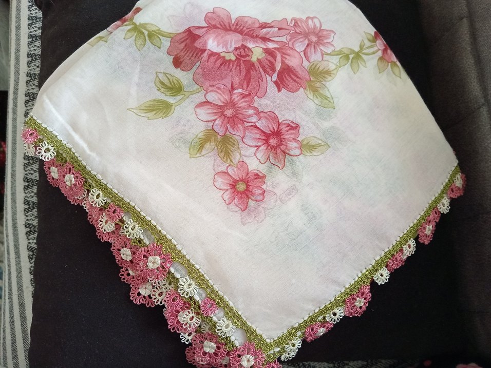 Dantel Kenarlı Pembe Vintage Kadın Fuları - Görsel 2