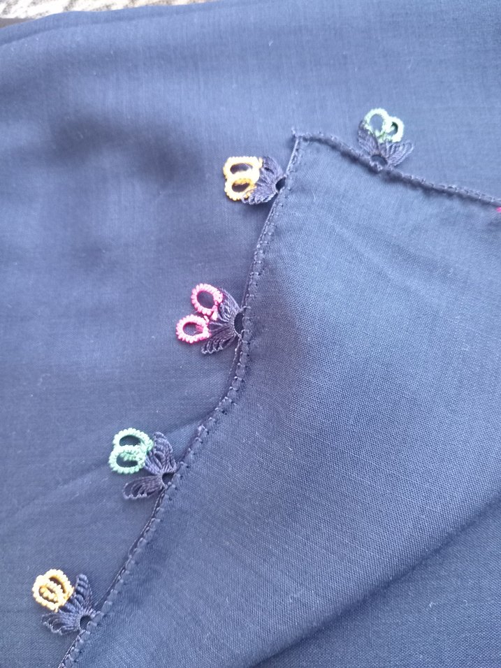 Renkli Fırfırlı Kadın Şal - Görsel 2