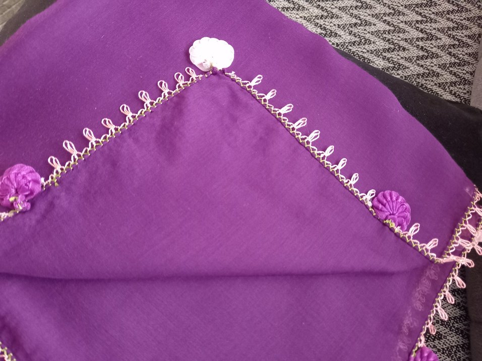 Dantel Detaylı Mor İpek Kadın Fular - Görsel 2