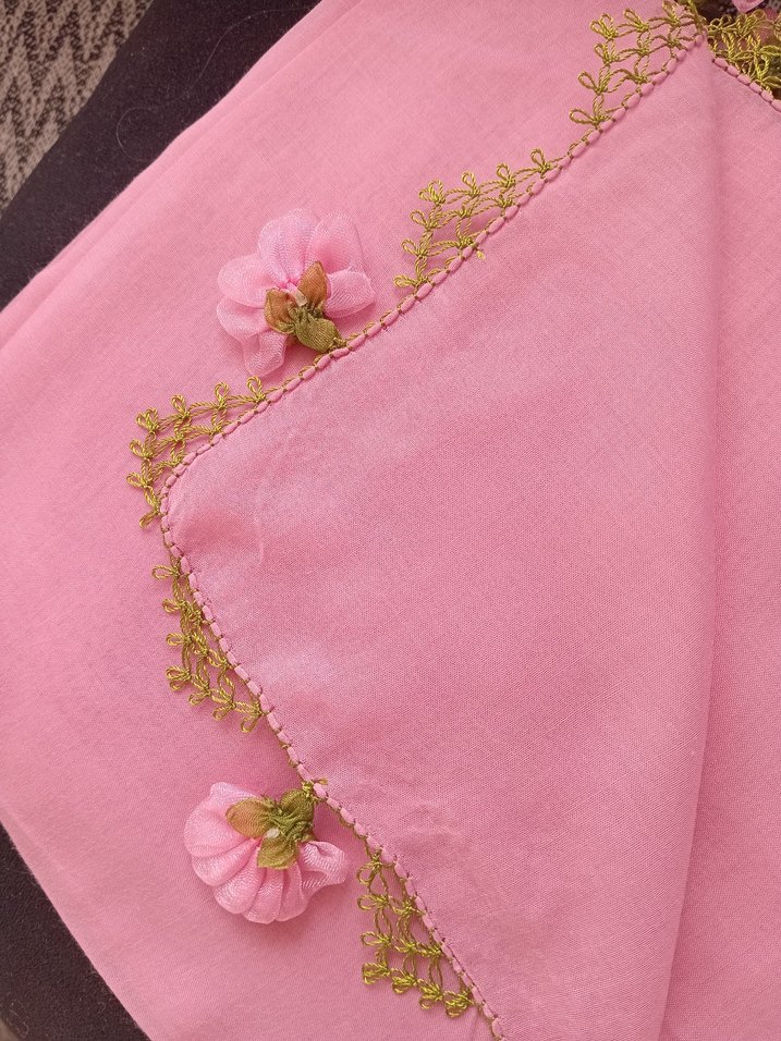 Dantel Detaylı Pembe Kadın Fular - Görsel 2