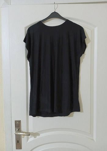 Kadın Siyah Leopar Desenli Tişört - Görsel 3