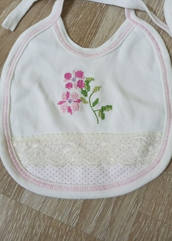 Nakışlı Beyaz Bebek Önlükleri Seti - Görsel 2