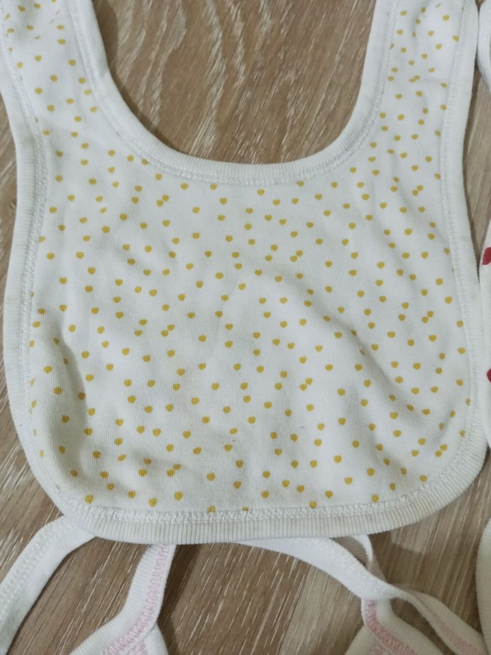 Nakışlı Beyaz Bebek Önlükleri Seti - Görsel 5