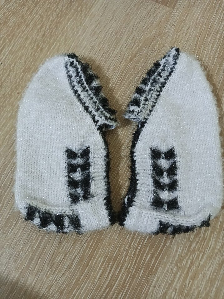 Nakışlı Örgü Kız Çocuk Patik - Görsel 2