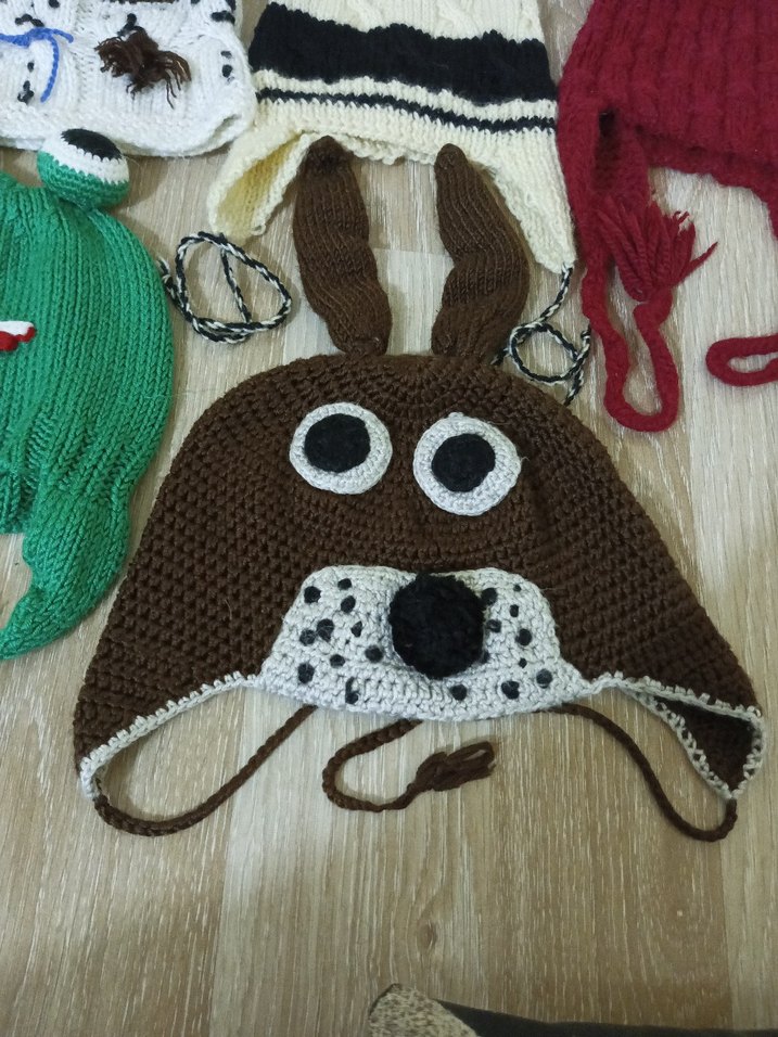 Çocuklar için Renkli Örgü Bere ve Şapka Seti - Görsel 5