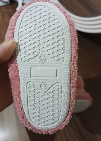 Kız Çocuk Pembe Nakışlı Sıcak Ev Terliği - Görsel 6