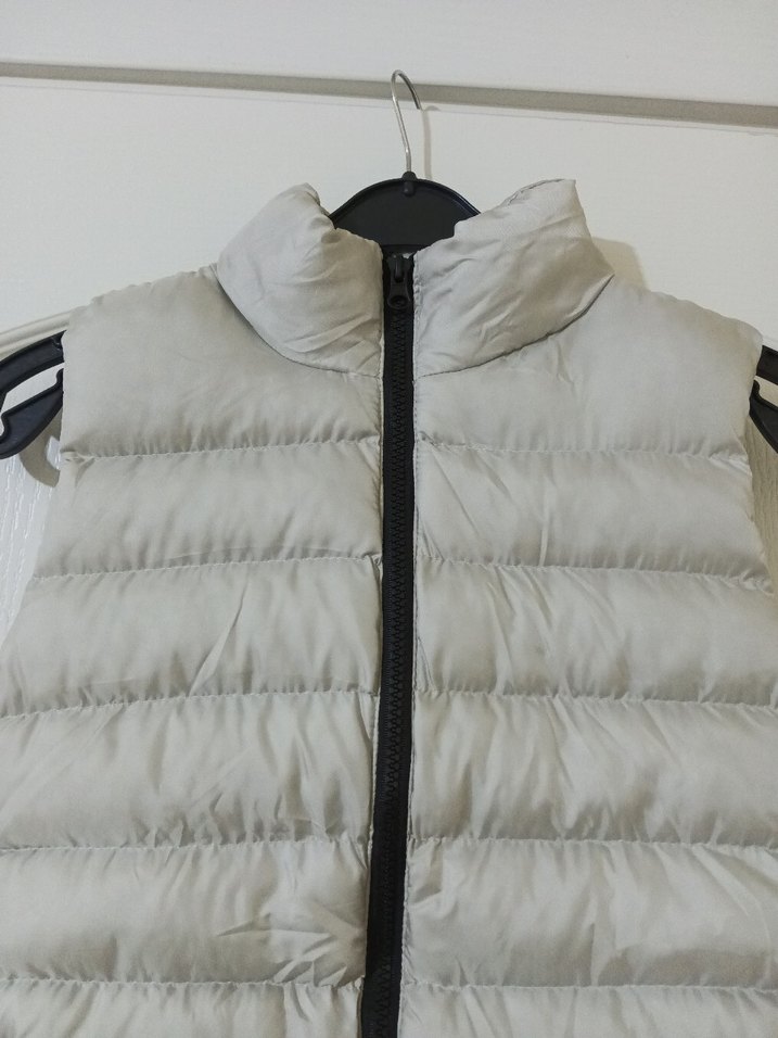 Bej Yüksek Yakalı Çocuk Şişme Yelek - Görsel 2