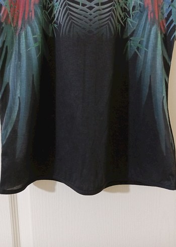 Renkli Desenli Kadın Kısa Kollu Bluz - Görsel 3