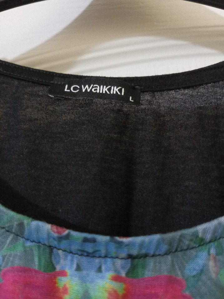 Renkli Desenli Kadın Kısa Kollu Bluz - Görsel 4